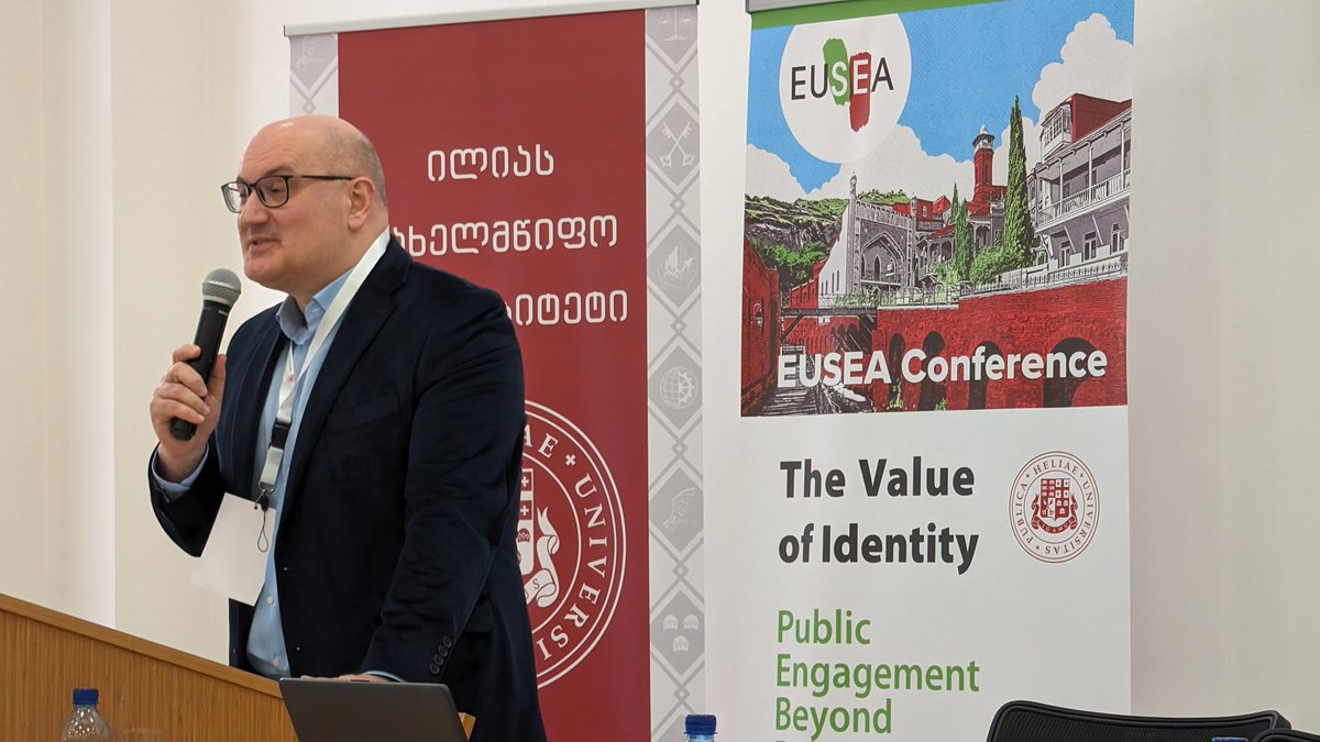 We're off, at the European Science Engagement Conference #EUSEA24 in Tbilisi. Impossible to neglect the current backdrop here in Georgia, reflected very eloquently by opening keynote speaker - @IliaStateUni's Giga Zedania.