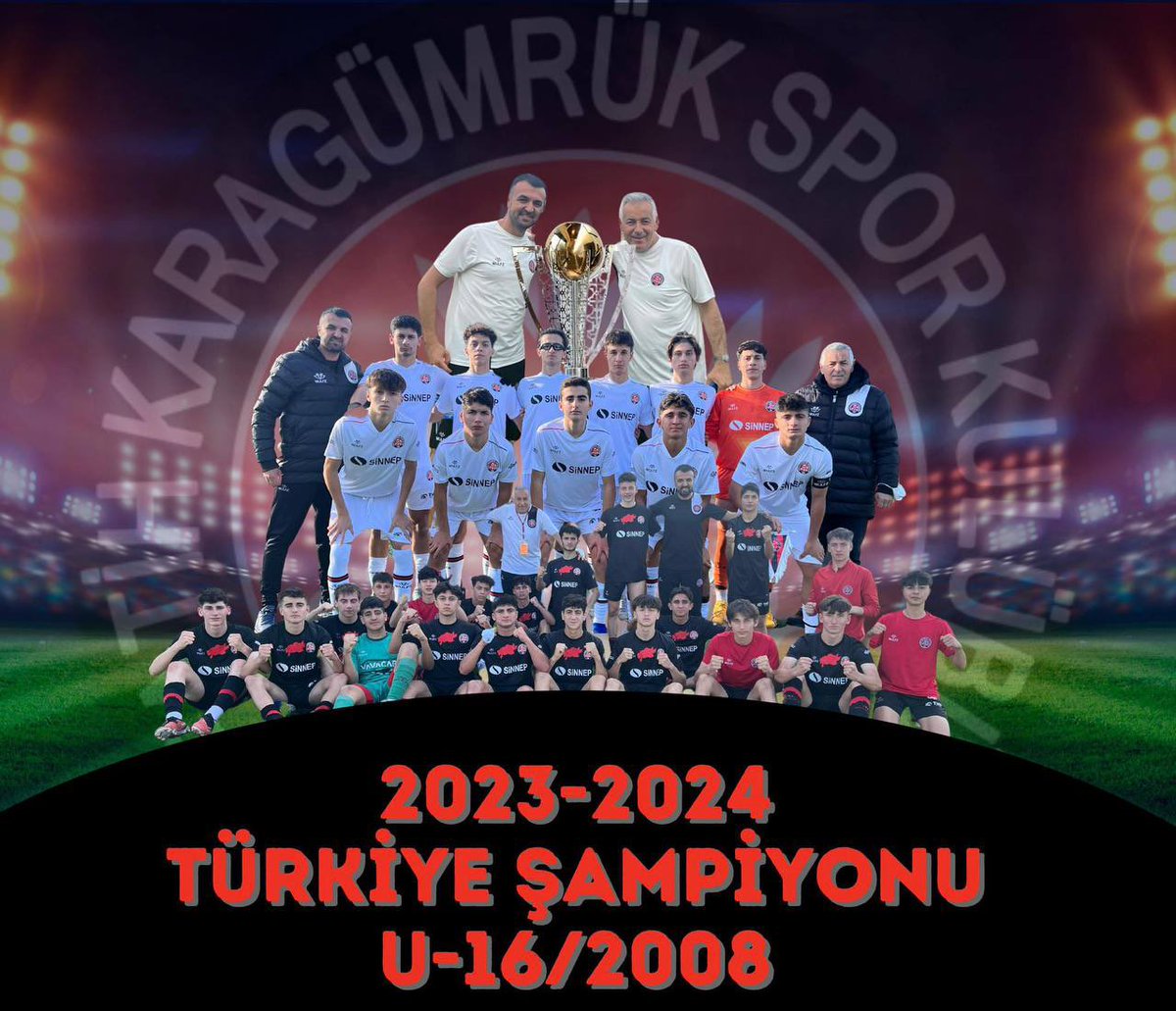 Karagümrük U16 takımımız Türkiye Şampiyonu.. 🥇👏 U16 Türkiye Şampiyonası final maçında Antalyaspor’u 1-0 mağlup eden Fatih'imizin gururu çocuklarımızı kutlarım.