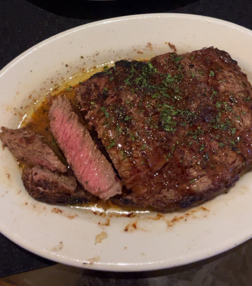 vitamindees's tweet photo. I found the beef. 🥩☀️
#eatbeef https://t.co/ZaeSOyddFz
