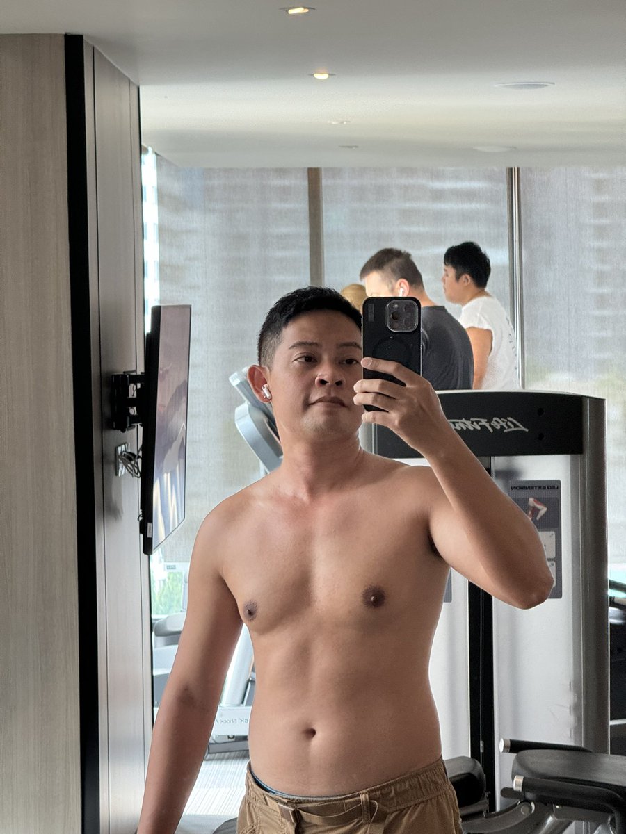 ต ะ ล๊ อ ป ก๊ อ ป แ ก๊ ป tweet media