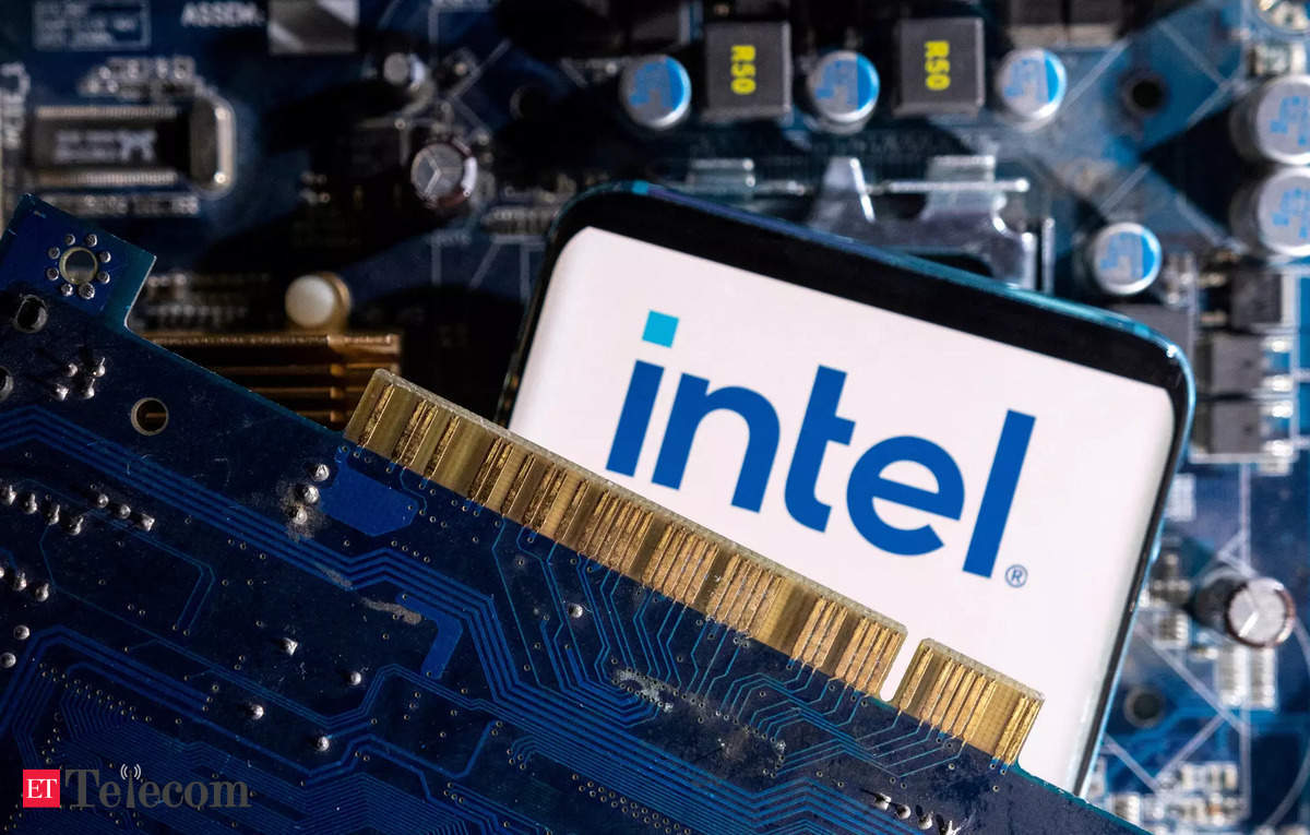 Indian companies likely to use existing AI models to leverage their data: Intel India MD 

#Intel #AIMission #NvidiA #AIAdoption #ETTelecom 

zurl.co/2yNw