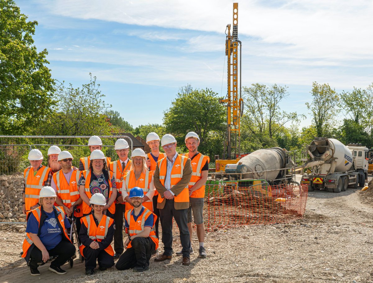 CamphillMK's tweet image. We&apos;ve reached a milestone in our Capital Plan new accessible homes build!
@watsonandcox have begun piling using less concrete by &apos;augering&apos; them, which is less impactful. 
Full story here - buff.ly/4bhqpSe

#CamphillMK #AccessibleHomes #ConsiderateConstructorsScheme