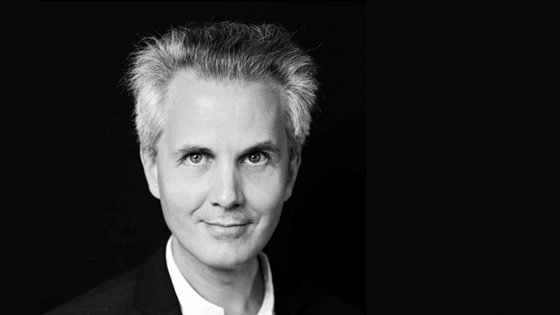 Un nouveau psychiatre à l’Académie française 🙌🏼
L'élection de Raphaël Gaillard à l’Académie française représente une promesse de continuité et d'enrichissement pour le dialogue fructueux entre la #psychiatrie et le monde des lettres. 💫
Lire l'article 👉🏼 ow.ly/Ri6J50RFWww