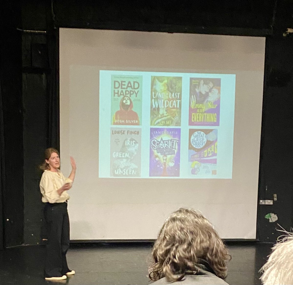 A great evening at <a href="/HWSoC/">Hampshire Writers</a> last night. I enjoyed giving my first ever public talk about my new book Women of War, and Becky Bagnell’s agent talk was fascinating. Well done to all the winners of this month’s writing competition ✍️👍

#writing #writingcommunity