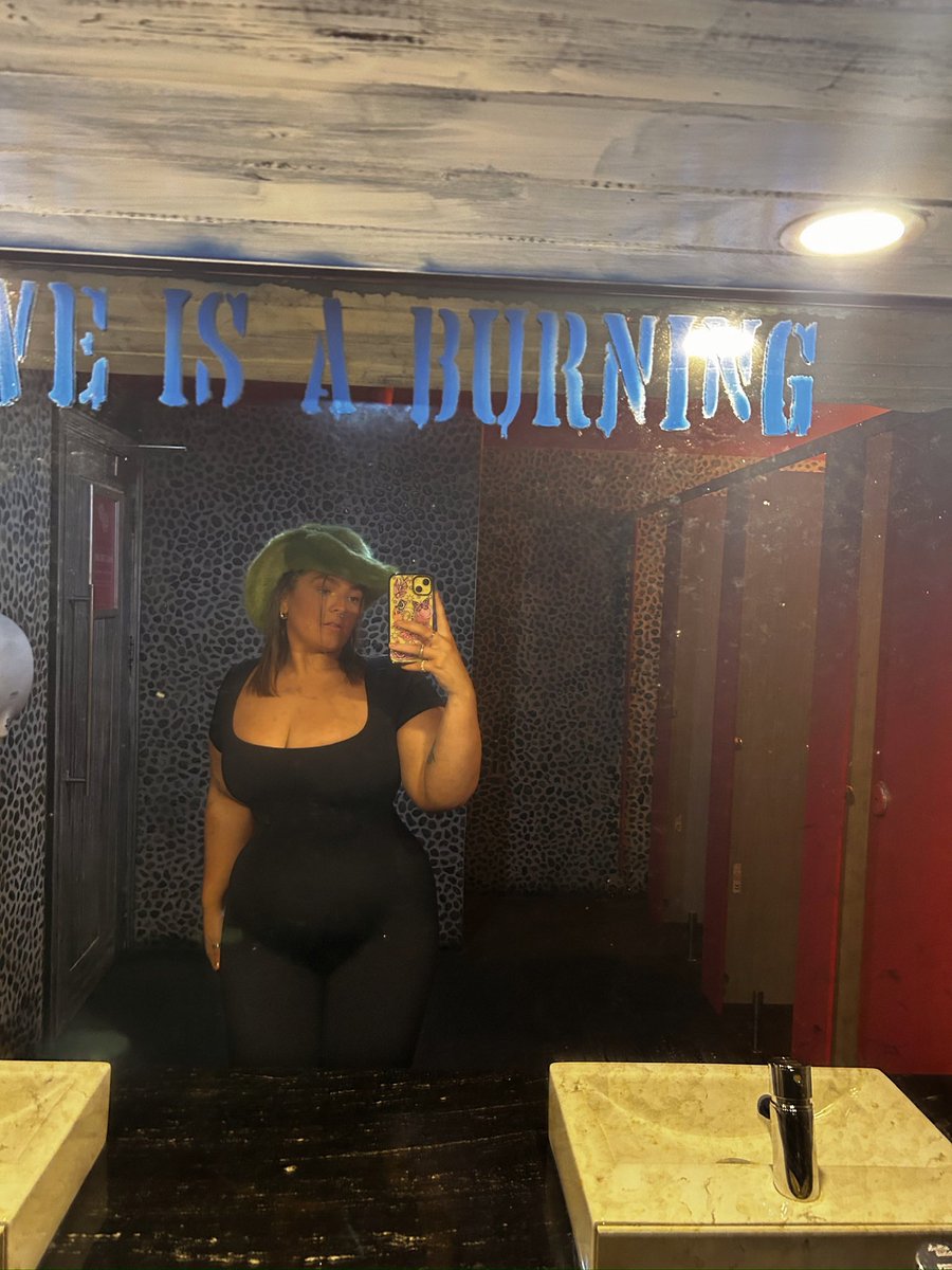secretlyRP_'s tweet photo. Would LOVE to be staying in bed today and not being dragged back the hospital 😴 who’s cheering goddess up with a big coffee?
#findom #femdom #rtsub #rtslave #coffeesub #breakfastsub #piggy #gooner https://t.co/FJ51952310