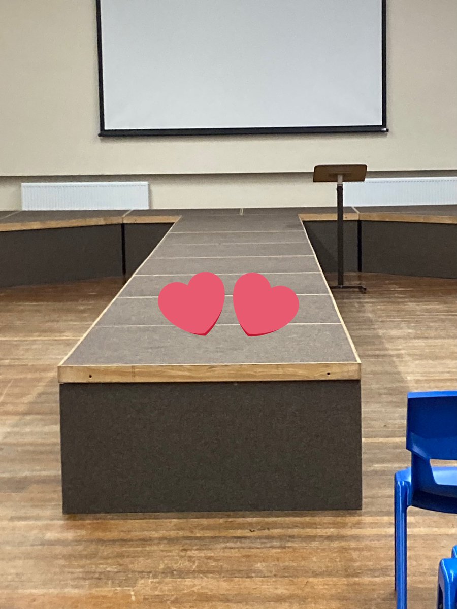 🚶🏻‍♂️🚶🏿‍♀️Fashion Show featuring different eras at EBHS <a href="/EastBergholtHS/">East Bergholt High School</a> today at 13.10 🙌 🤩😍
Yr 10 students are raising funds amongst students and staff for anthonynolan.org and m7education.org.uk
Min £1 entry + any extra to donate to these worthy causes.#WebtasticWeds🚶