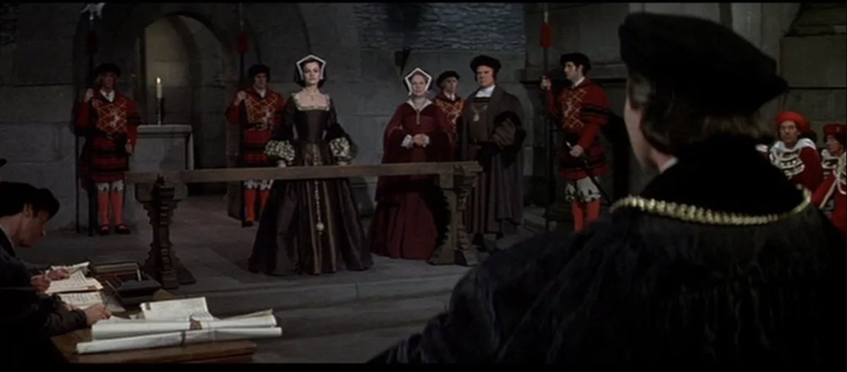 #AnneBoleyn was tried for treason/adultery/incest/etc etc at the Tower of #London #OTD in #Tudor times (1536); she put up a spirited defence but clearly had no comprehension of what a kangaroo court was - neither did her brother George, who was stitched up in similar fashion