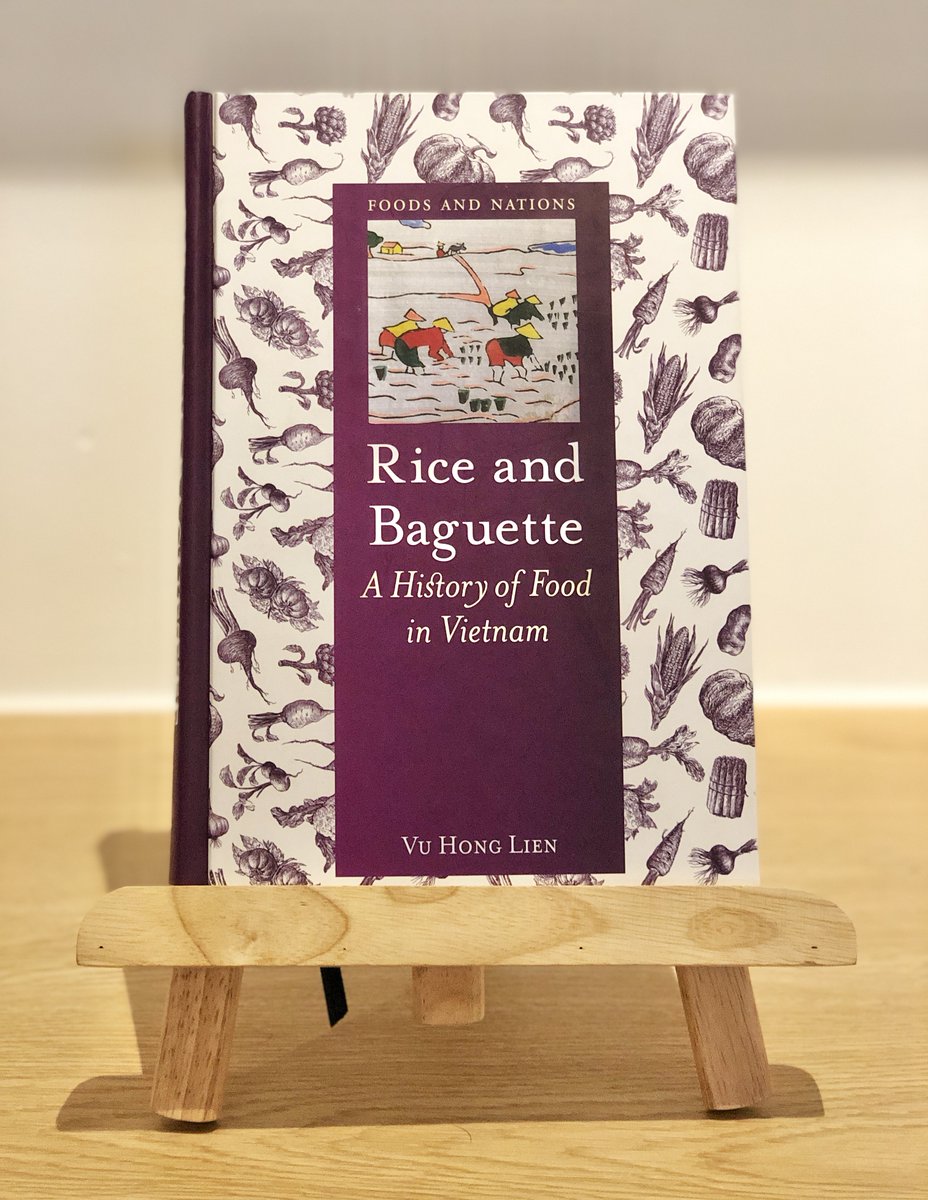 📖Available at Future Forum library!!

Title: Rice and Baguette: A History of Food in Vietnam
Author: Vu Hong Lien

Location: Legacy Building, 9th floor, Future Forum Office, goo.gl/maps/3BvoweFaP…
