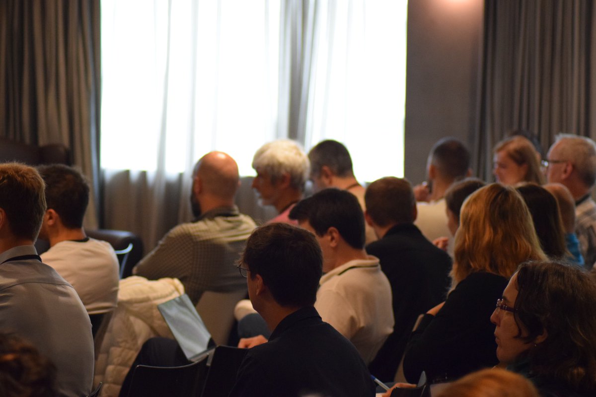 ML4NGP (@ml4ngp) on Twitter photo Starting the 2nd day of #ML4NGPmeeting with an inspiring talk from <a href="/mvendruscolo14/">Michele Vendruscolo</a> <a href="/VendruscoloLab/">Vendruscolo Lab</a> on #drug design for targeting disordered proteins #IDPs and inhibit #aggregation within condensates 🫧
What an amazing start👏 Starting the 2nd day of #ML4NGPmeeting with an inspiring talk from <a href="/mvendruscolo14/">Michele Vendruscolo</a> <a href="/VendruscoloLab/">Vendruscolo Lab</a> on #drug design for targeting disordered proteins #IDPs and inhibit #aggregation within condensates 🫧
What an amazing start👏