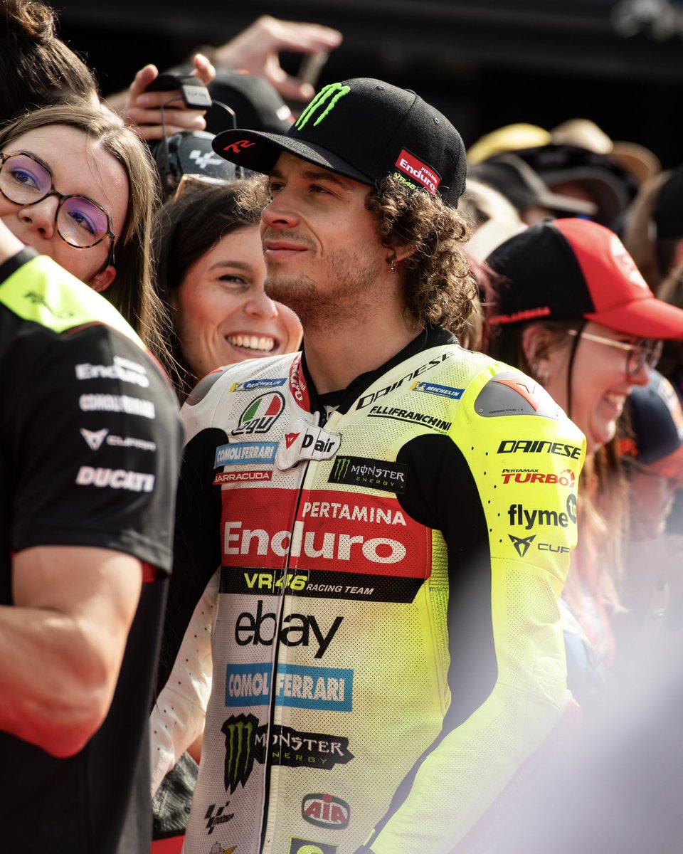 Le Mans never ceases to surprise us 🙌🏻 So grateful 🙏🏻 @FabioDiggia49 @Marco12_B #FrenchGP #PertaminaEnduroVR46RacingTeam #MotoGP #MB72 #Diggia49 #VR46