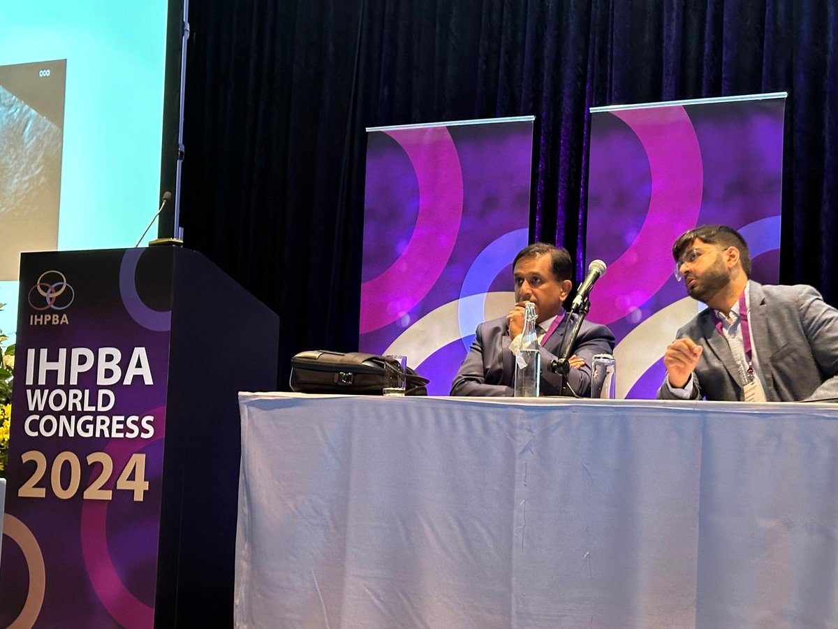 Pleasure to chair the PG Pancreas Course at World Congress ⁦⁦of IHPBA⁩ in Capetown! Packed audience, excellent interactions and lots to learn from superb presentations ⁦<a href="/IHPBA/">IHPBA</a>⁩ ⁦<a href="/MarcBesselink/">Marc Besselink</a>⁩ ⁦<a href="/LMaggino/">Laura Maggino</a>⁩ ⁦<a href="/EAHPBA/">E-AHPBA</a>⁩