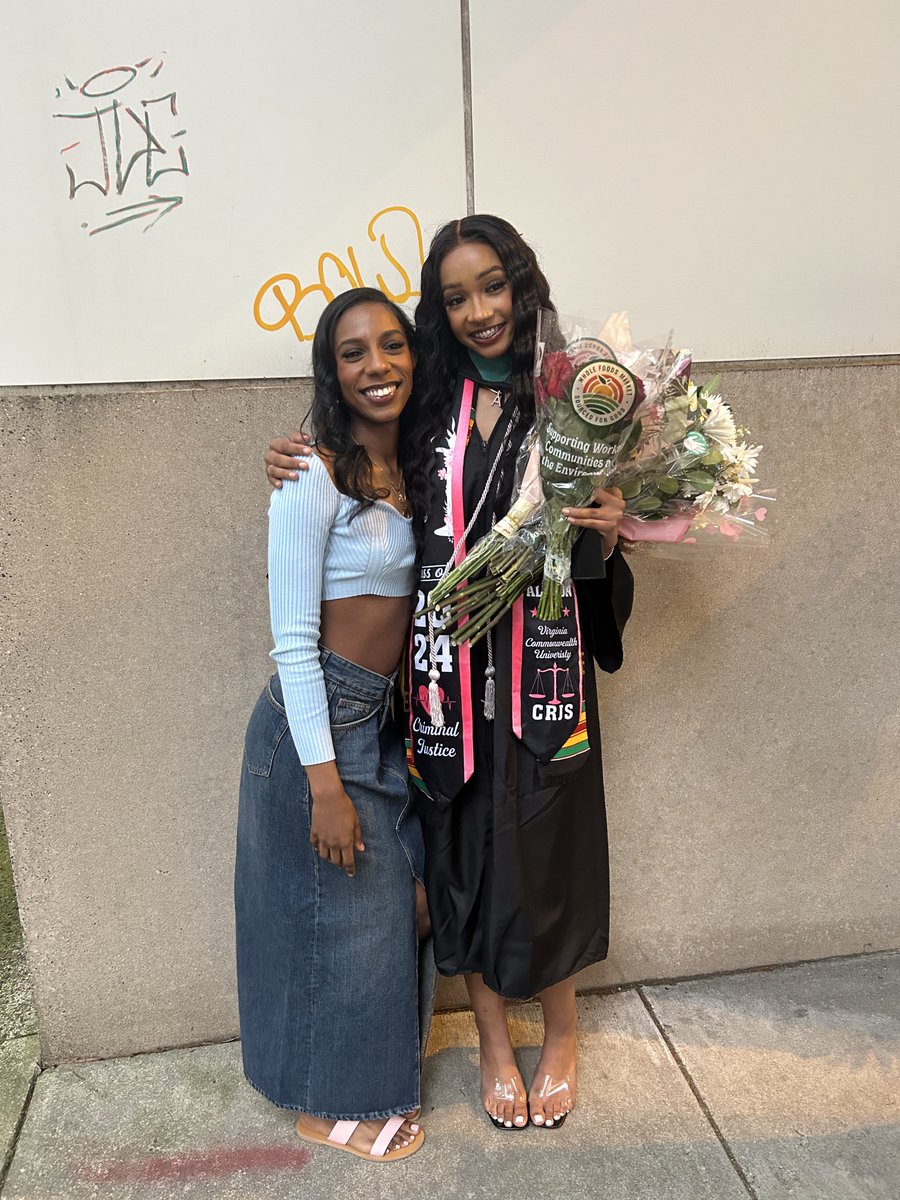 On this #WhereAreTheyWednesday, we are congratulating @scholarCHIPS scholar Miss Arial Alston, who graduated on May 11, 2024, from Virginia Commonwealth University @VCU with a Bachelor of Science in Criminal Justice! 🎓🎉🎉🎉 Congrats, Arial! #TheTasselisworththeHassle