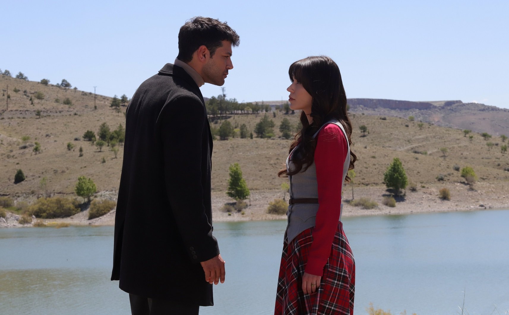 GNmlwN2X0AAA07V?format=jpg&name=large