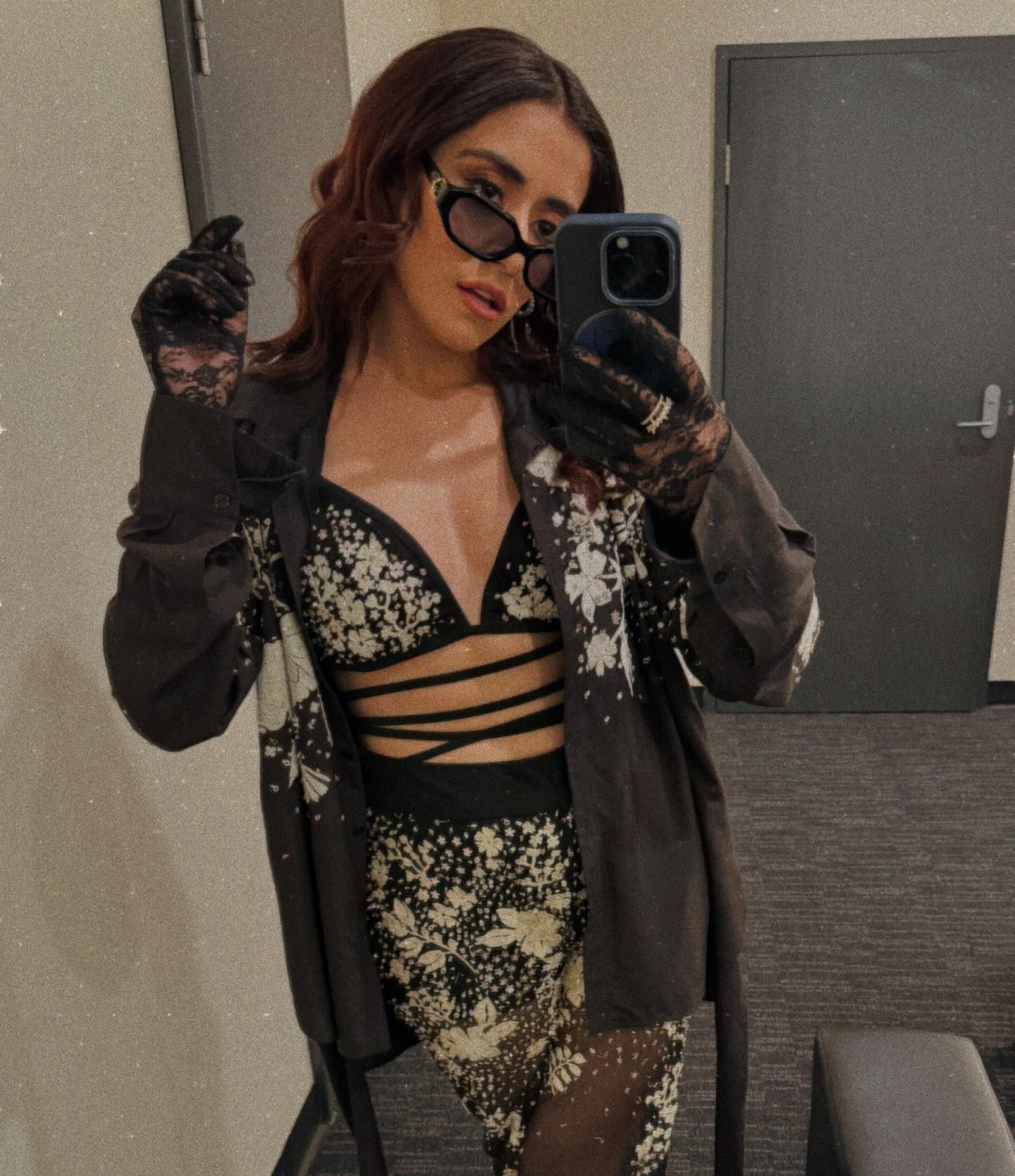 GNmlwZKaAAACewn?format=jpg&name=large