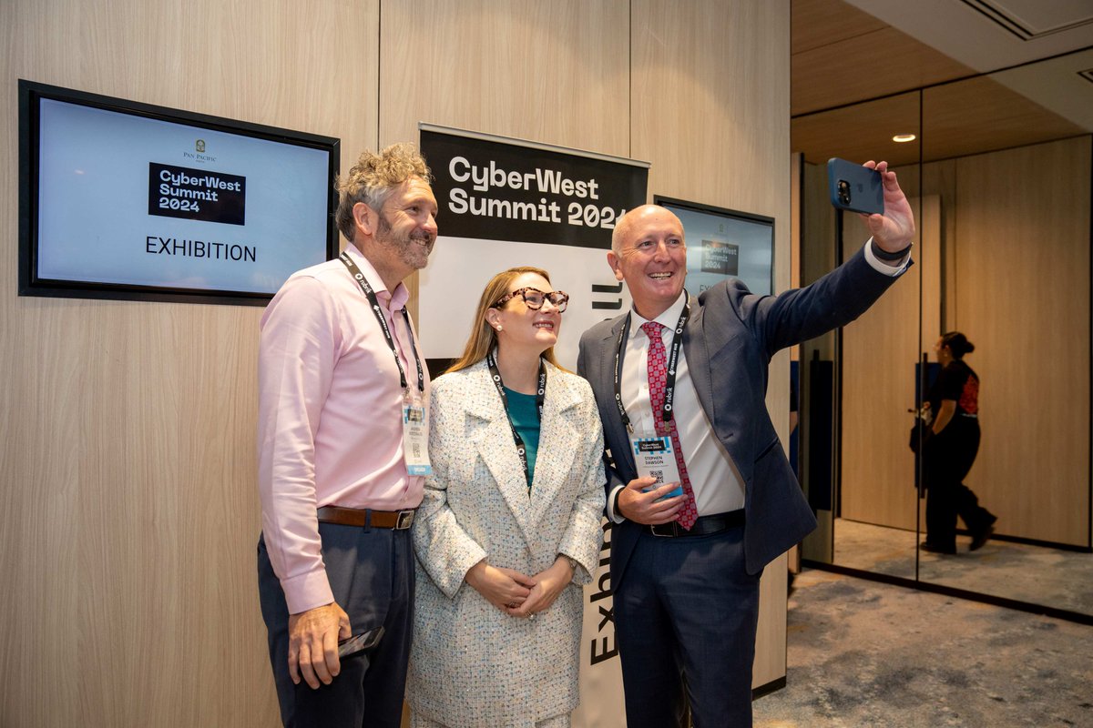 Day 1 of @CyberWestSummit has seen a record breaking crowd gather in #Perth to bring #cyber #security out of the basement and into the boardroom. Opened by Minister for Innovation and the Digital Economy Hon Stephen Dawson who even stopped for a few #selfies before heading off to