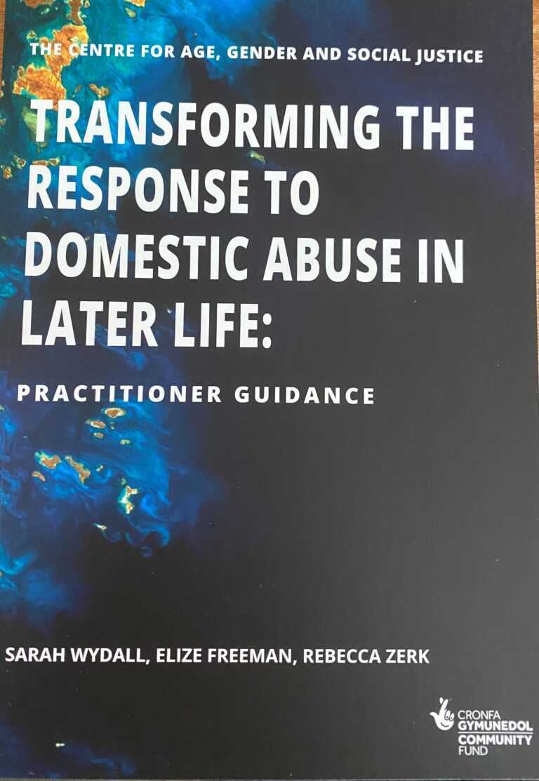 Mae effaith cam-drin domestig ar iechyd meddwl yn hirdymor. Ar gyfer yr #WythnosYmwybyddiaethIechydMeddwl, rydym yn gwahodd ymarferwyr i gyfoethogi eu hymatebion i #CD drwy ddarllen ein llyfr: Transforming the Response to Domestic Abuse in Later Life 📕 ▶️ dewischoice.org.uk/information-an…