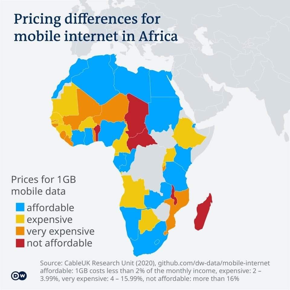 A nossa Internet é das mais caras de África. Na maior parte do continente ela é acessível. Na SADC temos a Internet mais cara. Na costa oriental de África temos a mais cara. Até países instáveis têm Internet mais barata. O que fizemos para merecer isto? Internet não é um luxo.