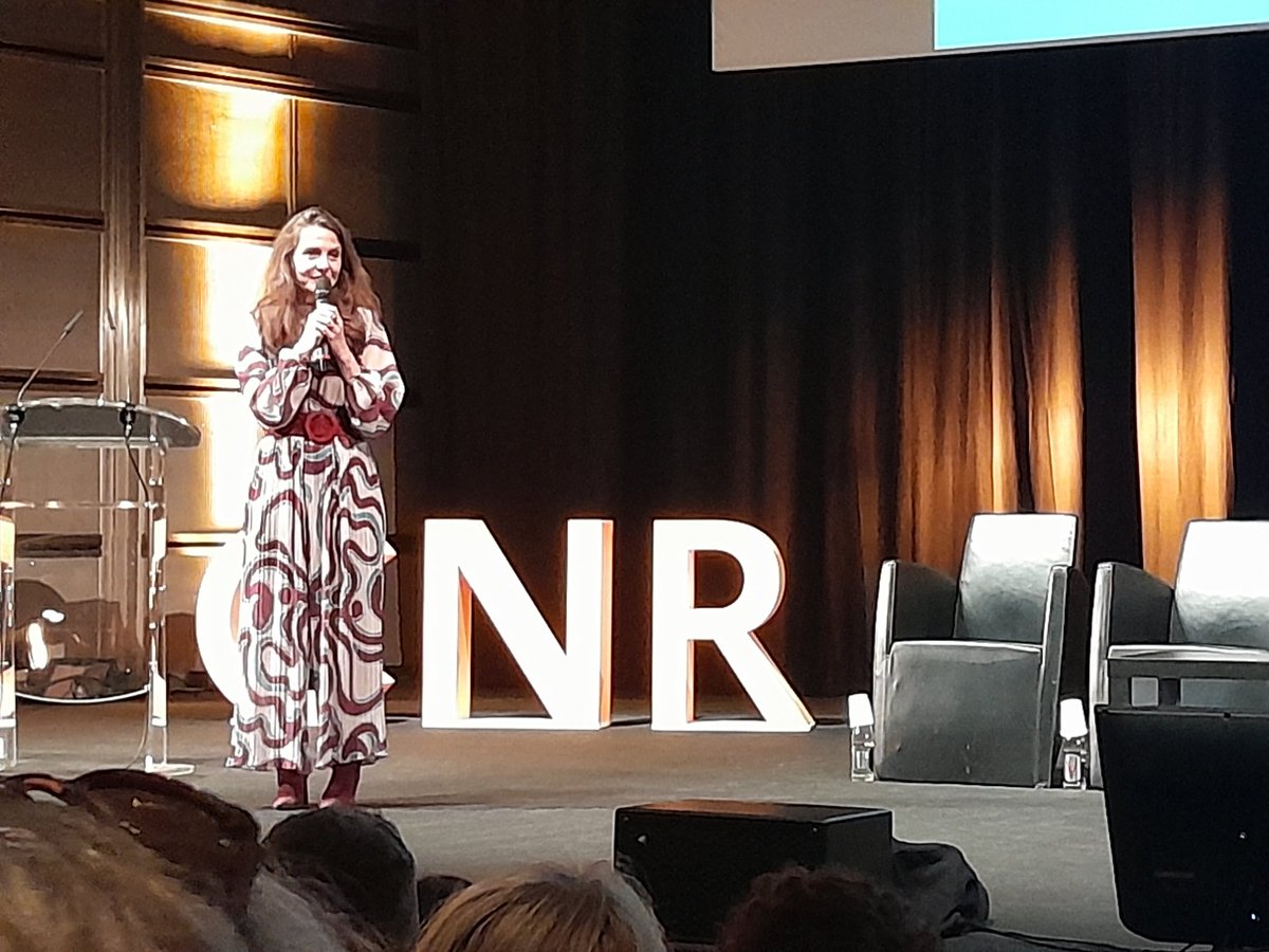 La #JNI c'est tous les jours et partout. <a href="/reseau_canope/">Réseau Canopé</a> participe à accompagner des projets de transformation initiés par les equipes pédagogiques en particulier via les carrefours des projets. Un des maîtres mots relevés par <a href="/McMissir/">McMissir</a>: le collectif #CNRÉducation