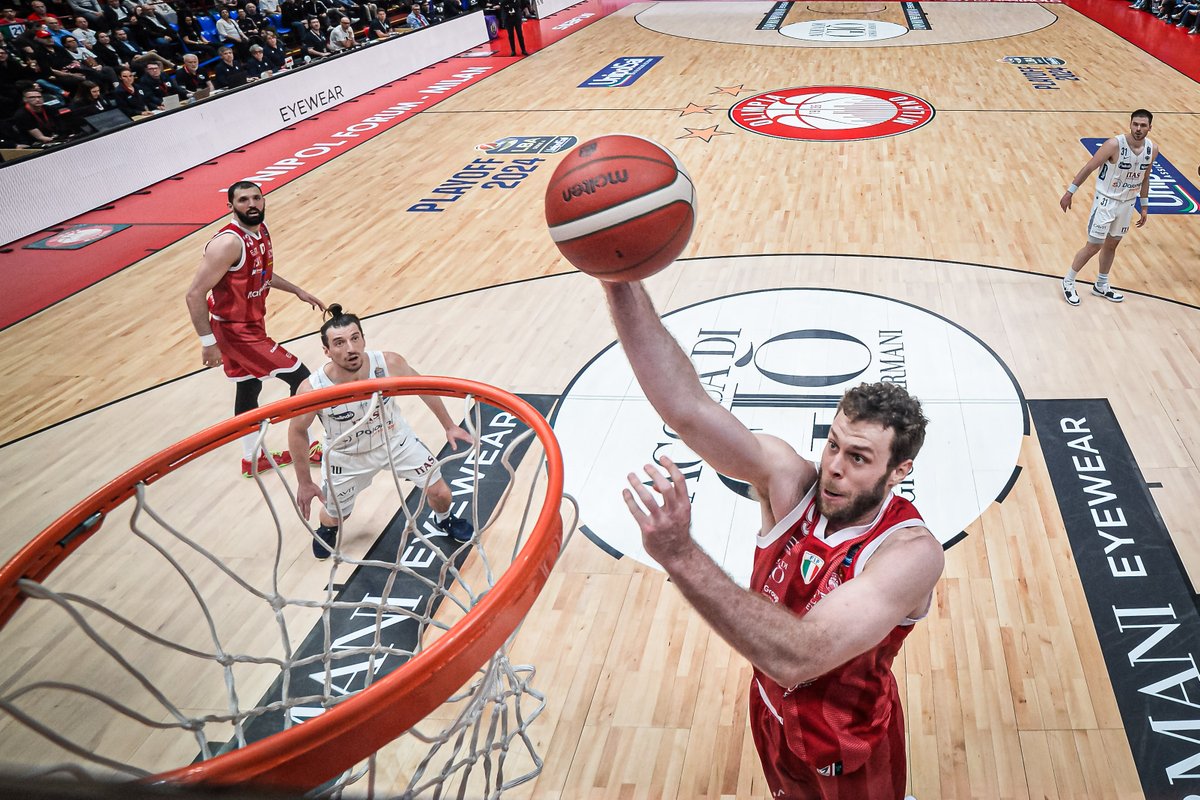 Olimpia hit the ground running, shot over 60 percent both on twos and threes. Shields scored 28 points. Melli went 8-for-8 from the field in the first half, setting the tone with his powerful inside game. At the end it a 104-93 win that tied the series with Trento. Read the