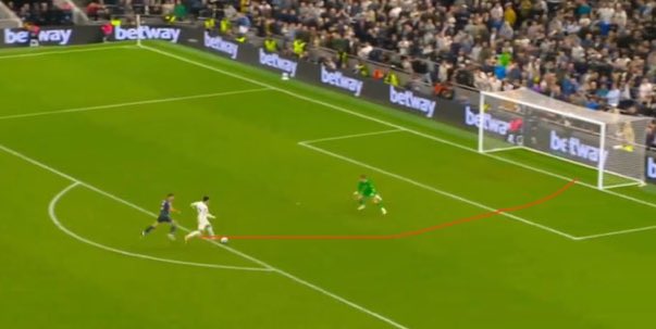 The fact Son aimed for the far post is confirmation that he missed on purpose as it’s a way harder angle to score. Open net on his right but goes left. Can’t believe it man