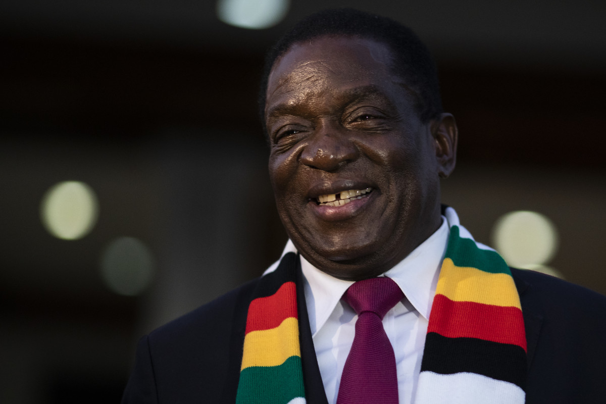 President Mnangagwa is set to lay the foundation stone, signaling the start of construction at the international cricket stadium within the Masuwe Special Economic Zone for Tourism in Victoria Falls. Tune in for more updates! @edmnangagwa @ZtaUpdates