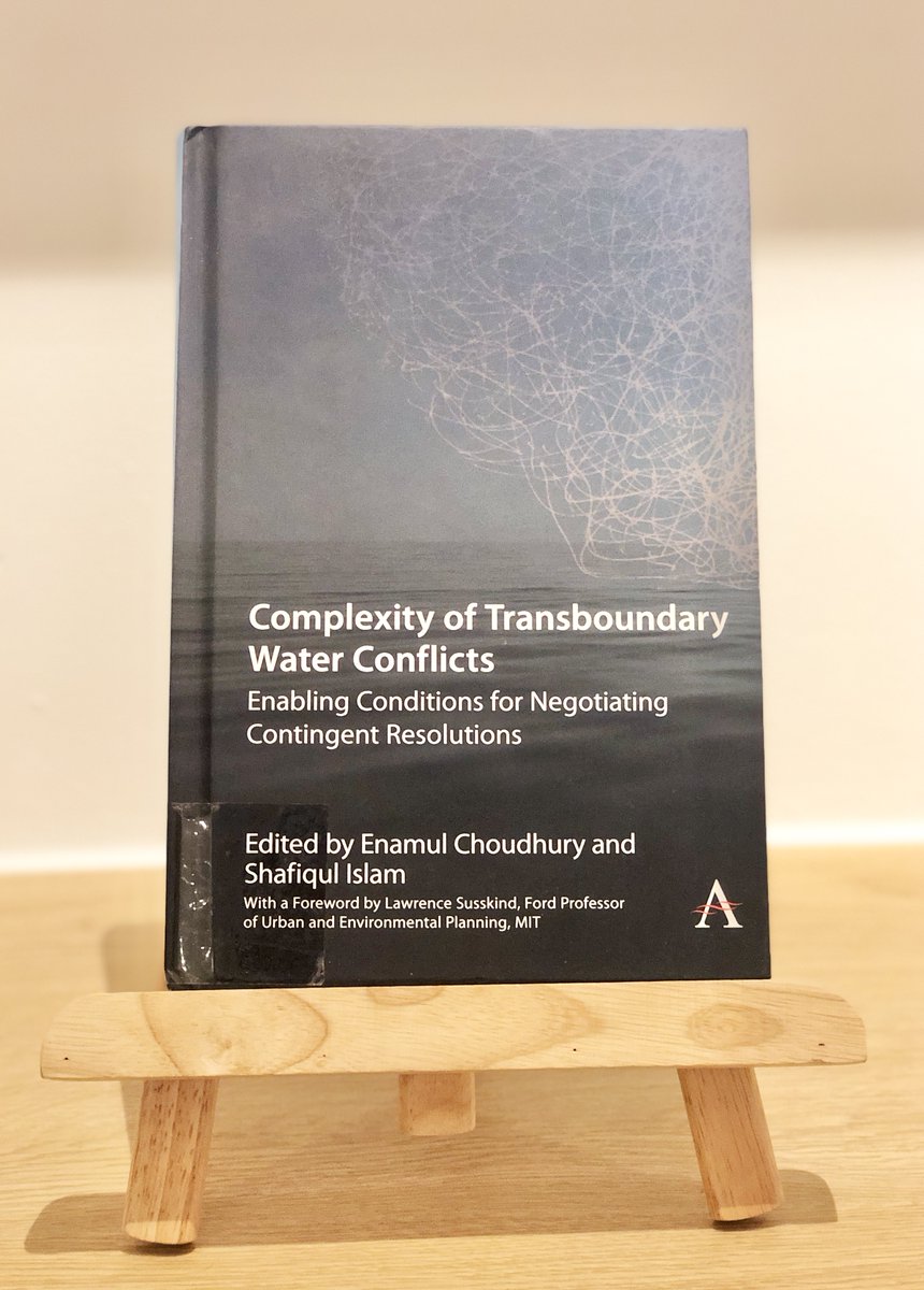 📖Available at Future Forum library!!

Title: Complexity of Transboundary Water Conflicts: 
Author: Edited by Enamul Choudhury and Shafiqul Islam

Location: Legacy Building, 9th floor, Future Forum Office, goo.gl/maps/3BvoweFaP…