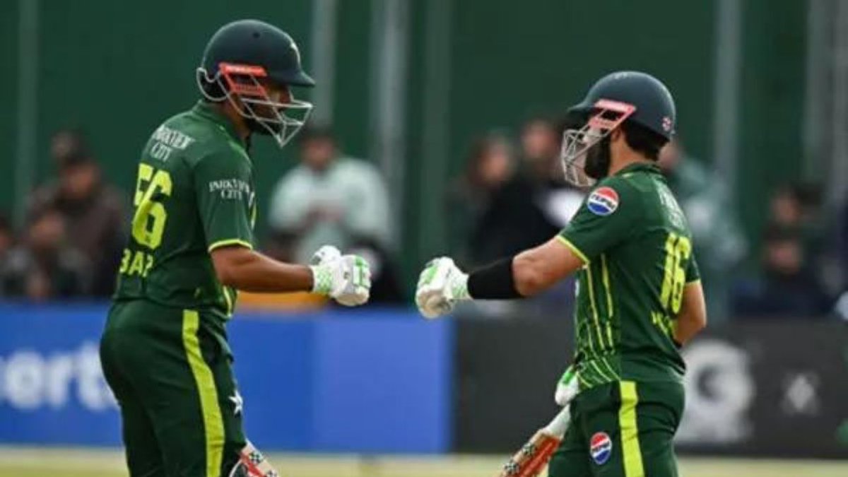 'They're both world-class players' Shaheen Afridi lauds Babar Azam and Mohammad Rizwan after Ireland series win READ 👉 toi.in/9UHwNY #PakistanCricket #CricketTwitter