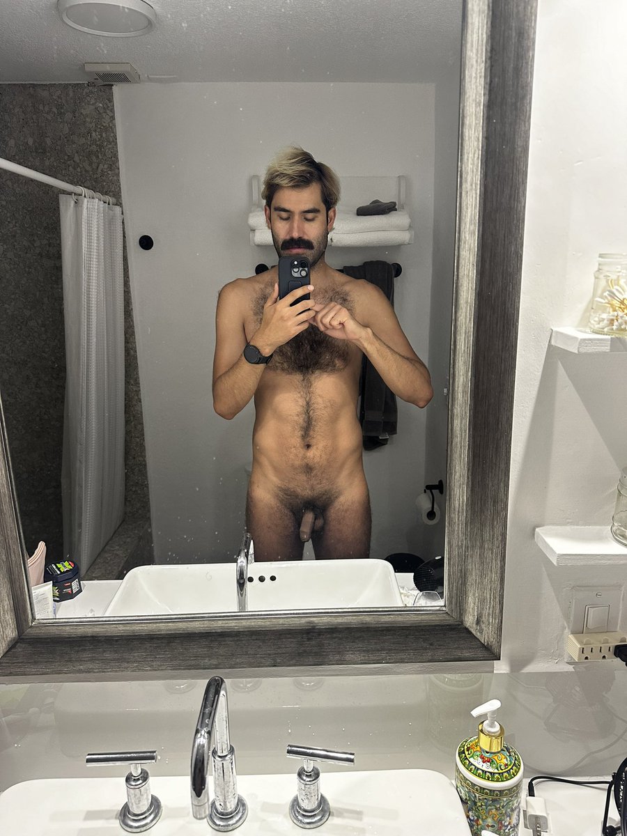 Hombres con Pito Chico tweet media