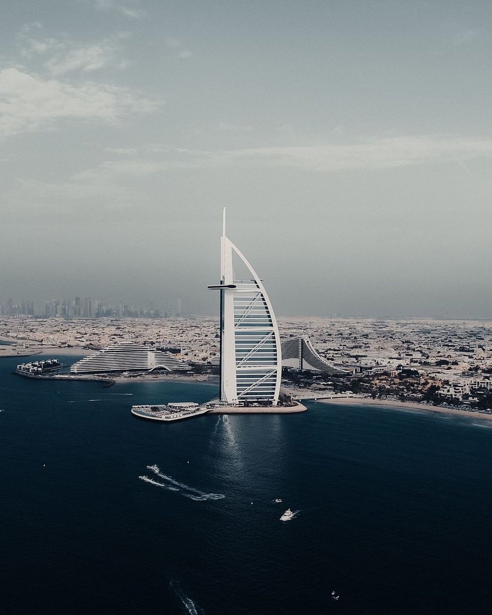 The answer to your travel cravings… 💙
📸 IG/petrovmedia
#VisitDubai