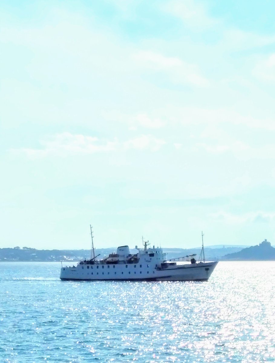 15/05/2024 @ 09:05 Scillonian III has departed Penzance at 09:02.