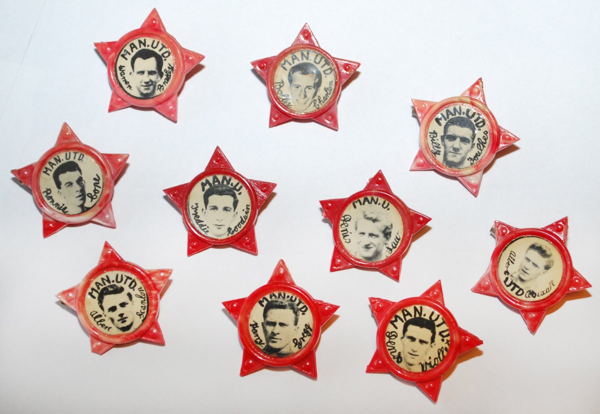 One for our older followers. Do you remember these 'sheriffs badges' being sold outside the grounds?

#gotnotgot #mufc