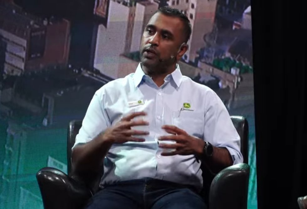 Data and back office support enables us to be proactive in stead of reactive in a farmer's business. That is why it is so important to make sure it is managed properly. Vikar Sheopershad <a href="/JohnDeereAME/">John Deere Africa & Middle East</a>
