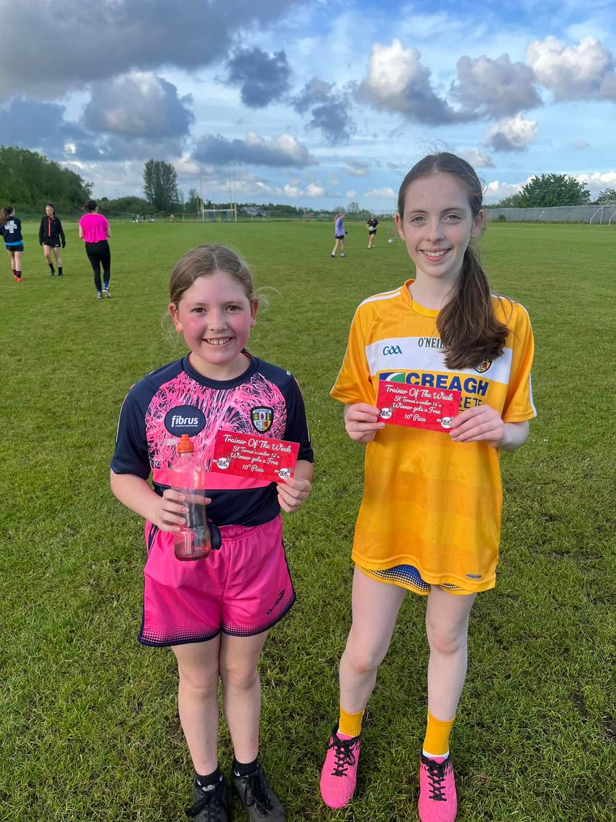 Well done to our Pizza Guyz - Andersonstown Road U12 and U14 Players of the Week, Carragh and Esther 👏🏻👏🏻