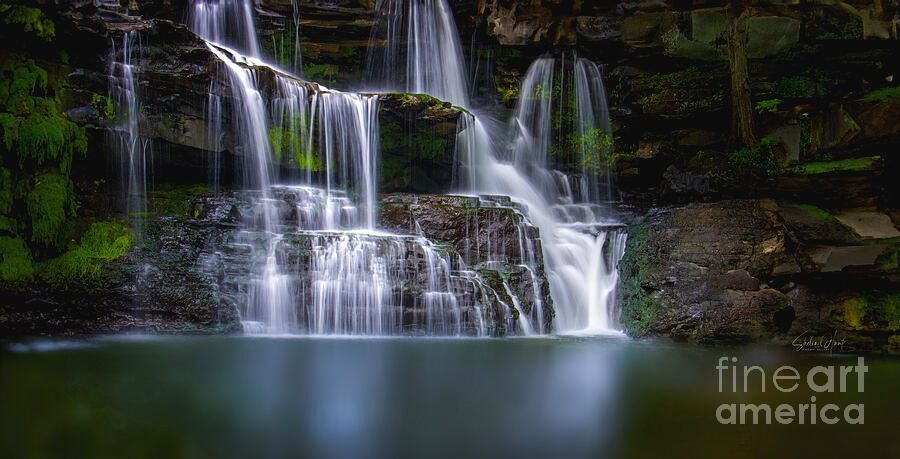 Check out this image of Brush Creek Falls in WV ---> buff.ly/3wAfPXw #SheliaHuntPhotography #BrushCreekFalls #BuyIntoArt #AlmostHeaven