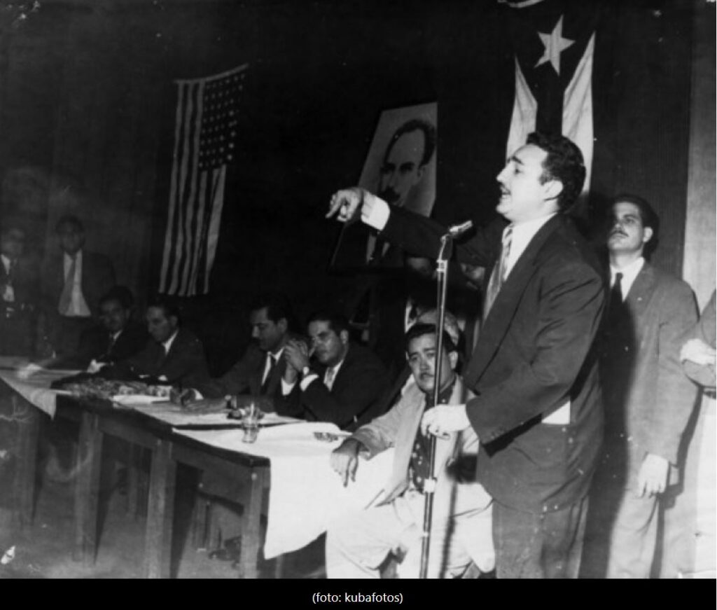 “Al salir de las prisiones donde nos sumió durante veintidós meses la  injusticia, proclamamos que esos son los ideales por los cuales hemos  luchado y continuaremos luchando sin desmayos, aun al precio de la  existencia”. #FidelPorSiempre 15/5/1955