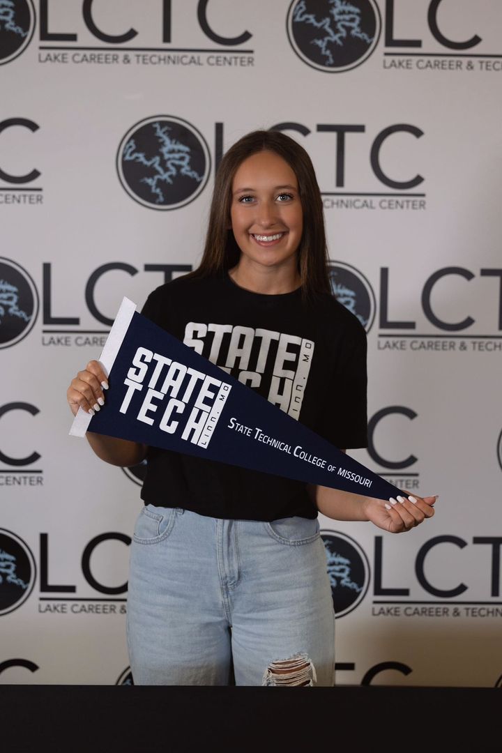 A big State Tech welcome to Natali Sloan! She will be attending State Tech in the fall in our Digital Marketing program!
