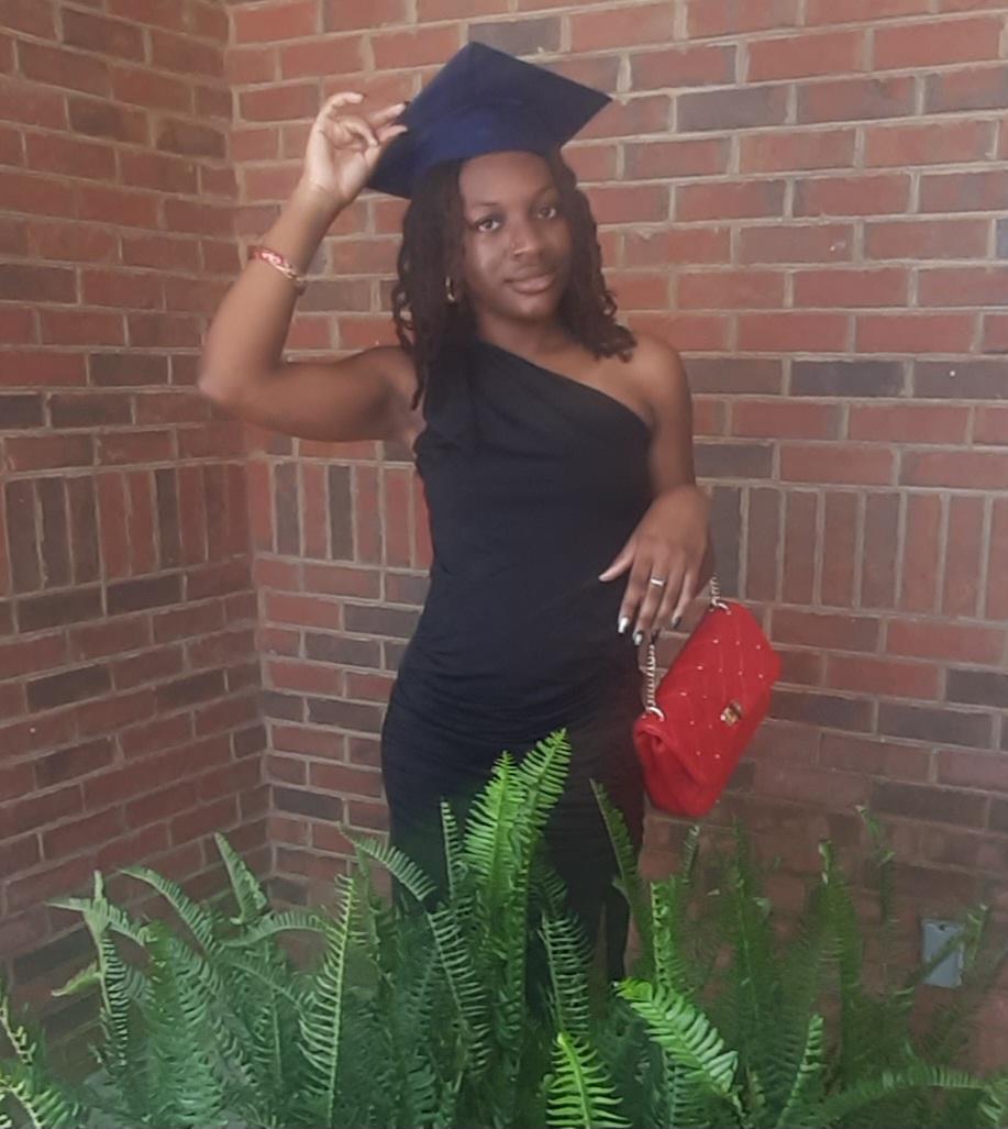 RayDrew47's tweet photo. Been gone for a minute but I had to wish all of my children graduating this year the best of favor in their future endeavors!
#grad #high-school #college, #nextphase #goodluck https://t.co/r58tpNgdfd