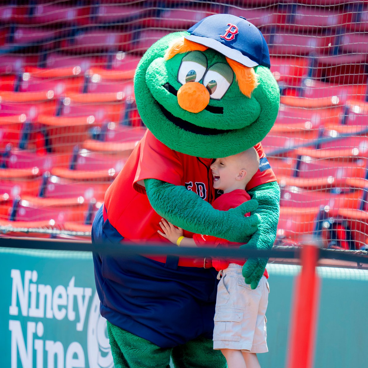 Happy birthday, @Wally97! Help us celebrate the big day! Donate today to send @DanaFarber patients to play at Fenway Park this Jimmy Fund Day: jimmyfund.gives/p7hc