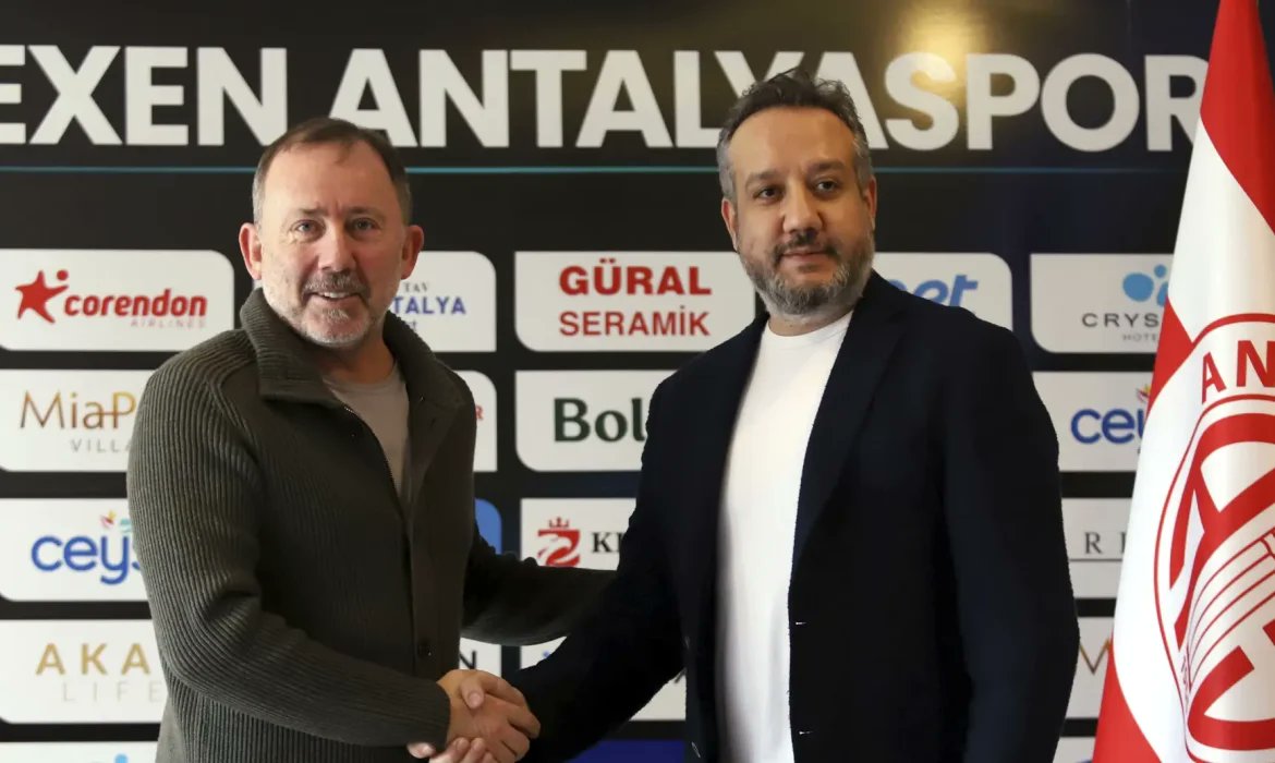 Sergen Yalçın, Antalyaspor tarihinin en başarısız teknik adam performanslarından birisine imza attı. Ayrıntılar: antalyam.com/sergen-yalcin-…
