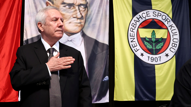 Aziz Yıldırım, Fenerbahçe başkanlığına adaylığını açıkladı! #AzizYıldırım