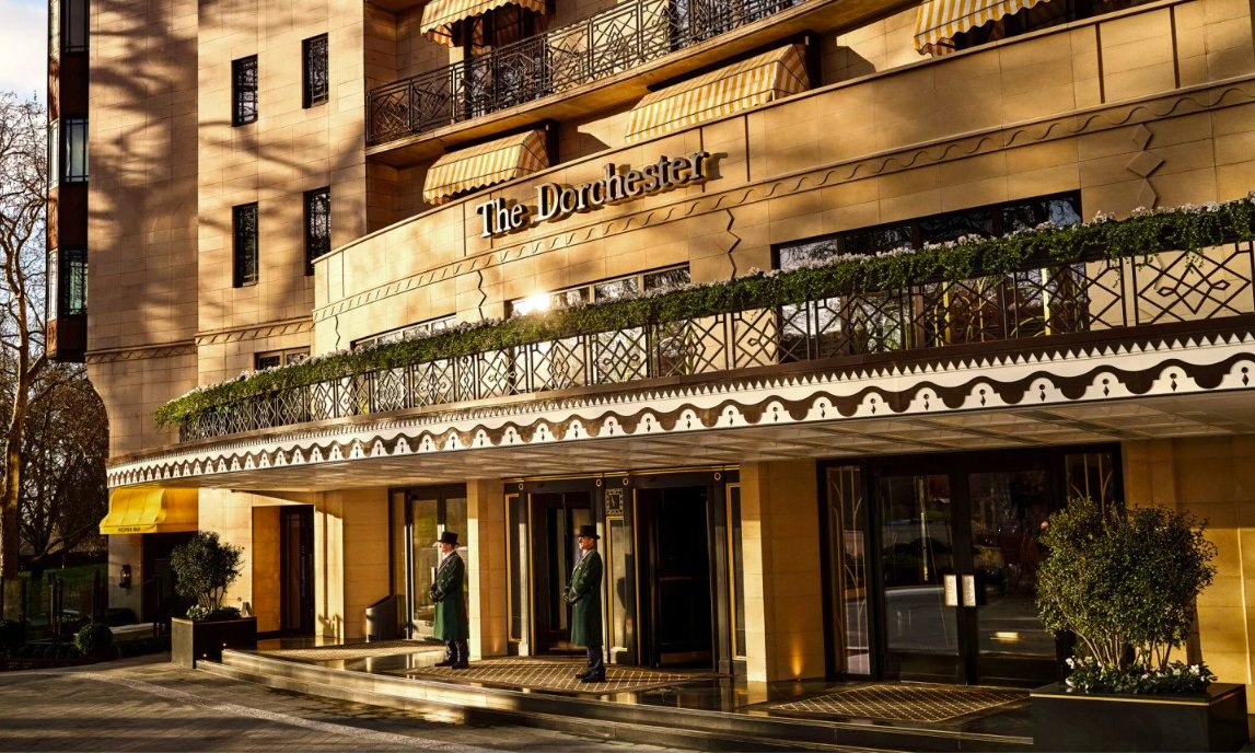 Dorchester Collection UK ranks top ten best places to work for big organisations

cpp-luxury.com/dorchester-col… full article

#DorchesterCollection #TheDorchester #45ParkLane #CoworthPark #luxuryhotels #luxury #hotels #luxuryhospitality #humanresources @TheDorchester @DC_LuxuryHotels