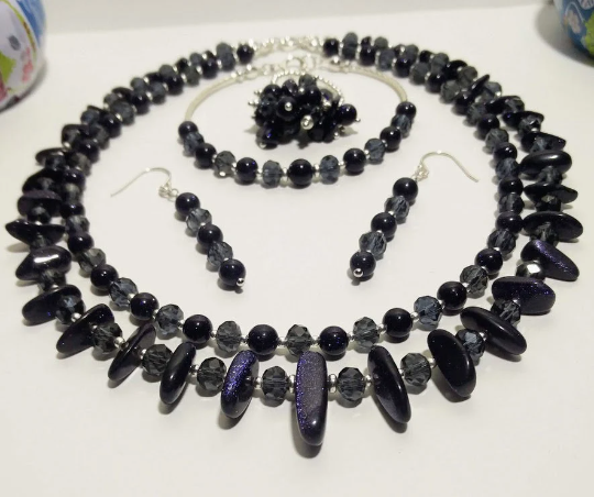 chereverywhere's tweet photo. 🥰THANK YOU to all my wonderful clients in the UK and around the world😍

I've temporarily shut my shop, #BopsBaubles on #etsy and will reopen once I'm established in Canada in June

I look forward to meeting new clients and to providing beautiful, original, handmade jewellery👇 https://t.co/gCZ8ie6pLa