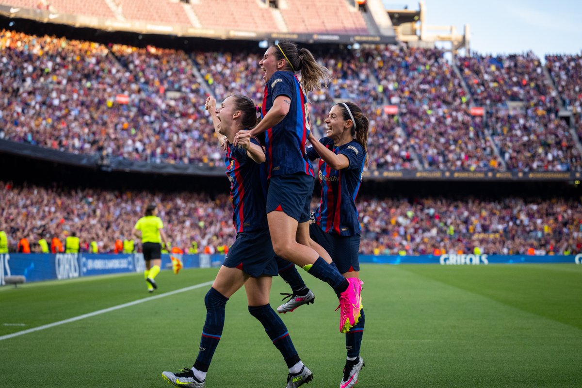 🚨 OFICIAL: El Concejo de la FIFA confirmó la organización del primer Mundial de Clubes Femenino de la historia.

➜ Empezará en enero y febrero del 2026.

➜ Participarán 16 equipos.

➜ Se jugará cada 4 años.