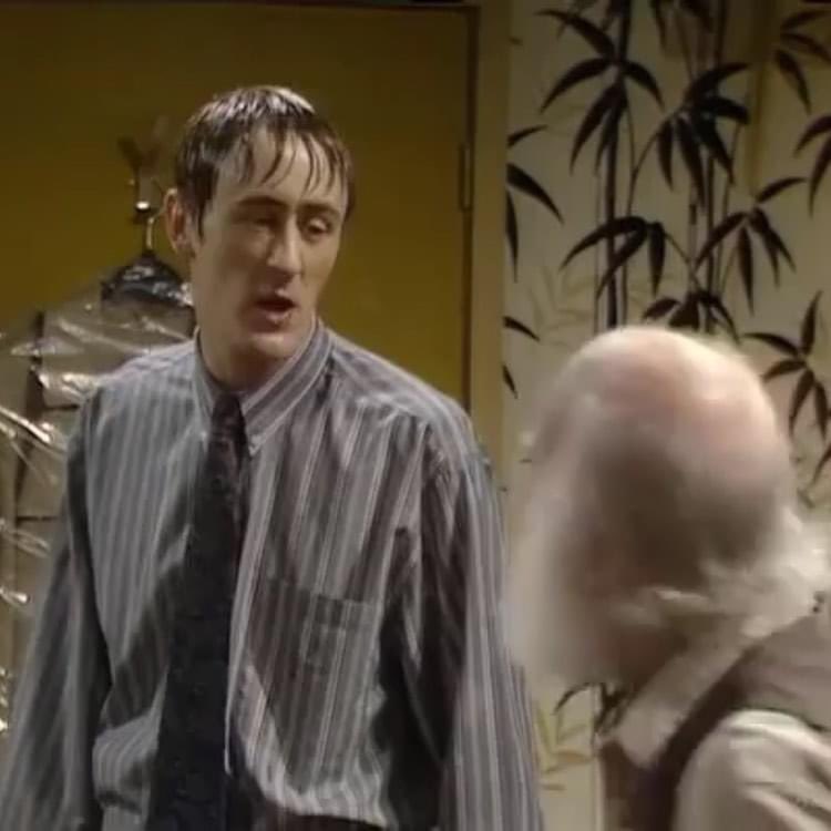 Is it raining out?

‘No, I took a shortcut through a carwash!’