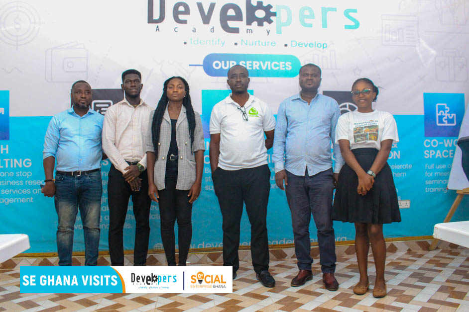 developersgh's tweet image. 𝗦𝗘 𝗚𝗛𝗔𝗡𝗔 𝗩𝗜𝗦𝗜𝗧𝗦
@SocialEntGH,  WUSC and CERATH as part of the ACTIVATE Project, paid a working visit to Developers Academy. The Scoping Exercise was to assess our space and capacity for the Project.
Our Executive Director Simeon Martey is the Regional Lead for SE Gh.