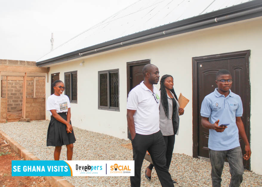 developersgh's tweet image. 𝗦𝗘 𝗚𝗛𝗔𝗡𝗔 𝗩𝗜𝗦𝗜𝗧𝗦
@SocialEntGH,  WUSC and CERATH as part of the ACTIVATE Project, paid a working visit to Developers Academy. The Scoping Exercise was to assess our space and capacity for the Project.
Our Executive Director Simeon Martey is the Regional Lead for SE Gh.