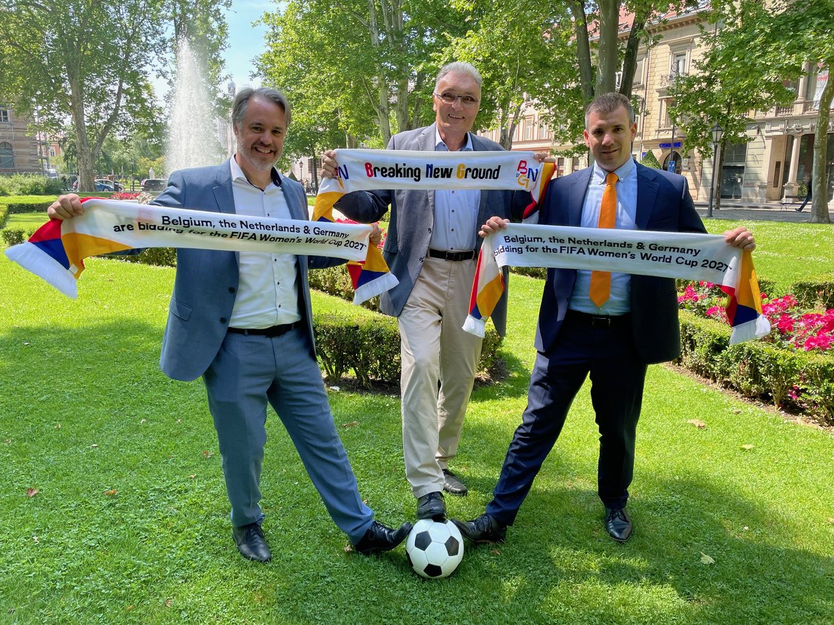 Three strong football nations ⚽️ Belgium 🇧🇪 Germany 🇩🇪 and the Netherlands 🇳🇱 are teaming up for a joint bid to host the FIFA Women's World Cup 2027! It’s time to #BreakNewGround for women’s football! #FIFAWWC2027 #WomensFootball #KNVB # RBFA #DFB #BNG2027