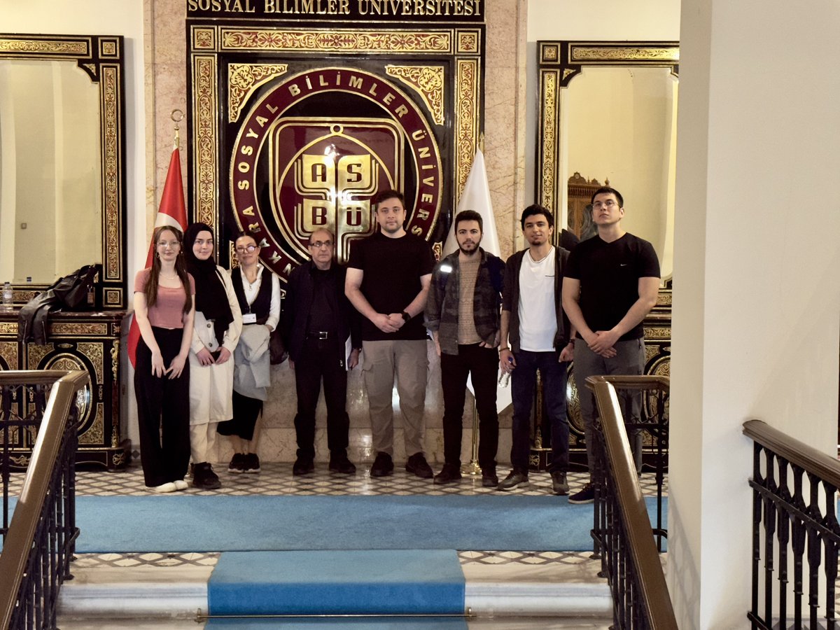 ASBÜ Türk Dünyası Araştırmaları Öğrenci Topluluğu tarafından üniversitemiz Fuat Sezgin Salonu’nda Doç. Dr. Resul Yalçın’ın katılımıyla “Orta Asya Bakış Açısı ile Türk Dünyası ve Uluslararası İlişkiler” konu başlıklı seminer programı düzenlendi.