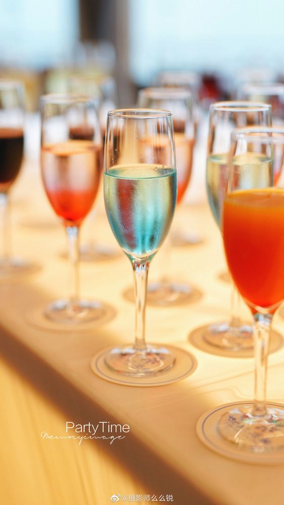 What is your drink colour? 😍 🛳️ 💫  
    
#YangtzeRiver #ChinaTravel #GrandCenturyCruises 🌐 #CruiseLife