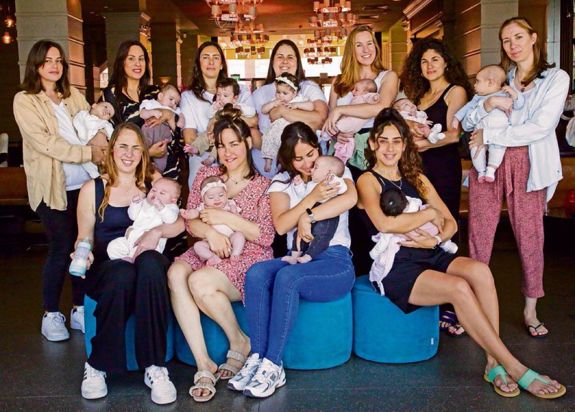 The nation of Israel lives 💙🇮🇱 15 babies were born to families from Nir Am, one of the Kibbutzim attacked by Hamas terrorists, since October 7th. They will 𝐧𝐞𝐯𝐞𝐫 break our spirit 📸 @ynet, ריאן פרויס